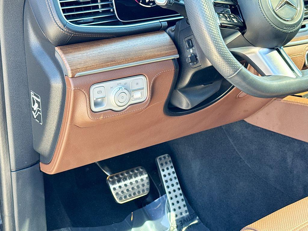 used 2024 Mercedes-Benz GLS 580 car, priced at $86,535