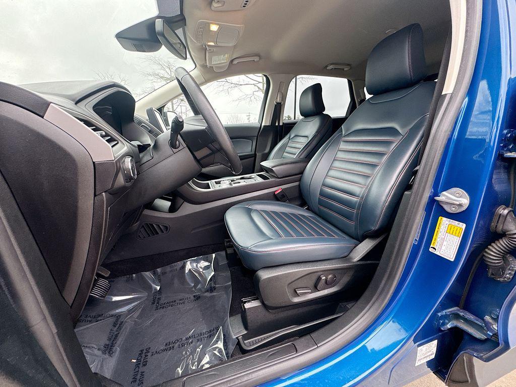 used 2022 Ford Edge car, priced at $27,207