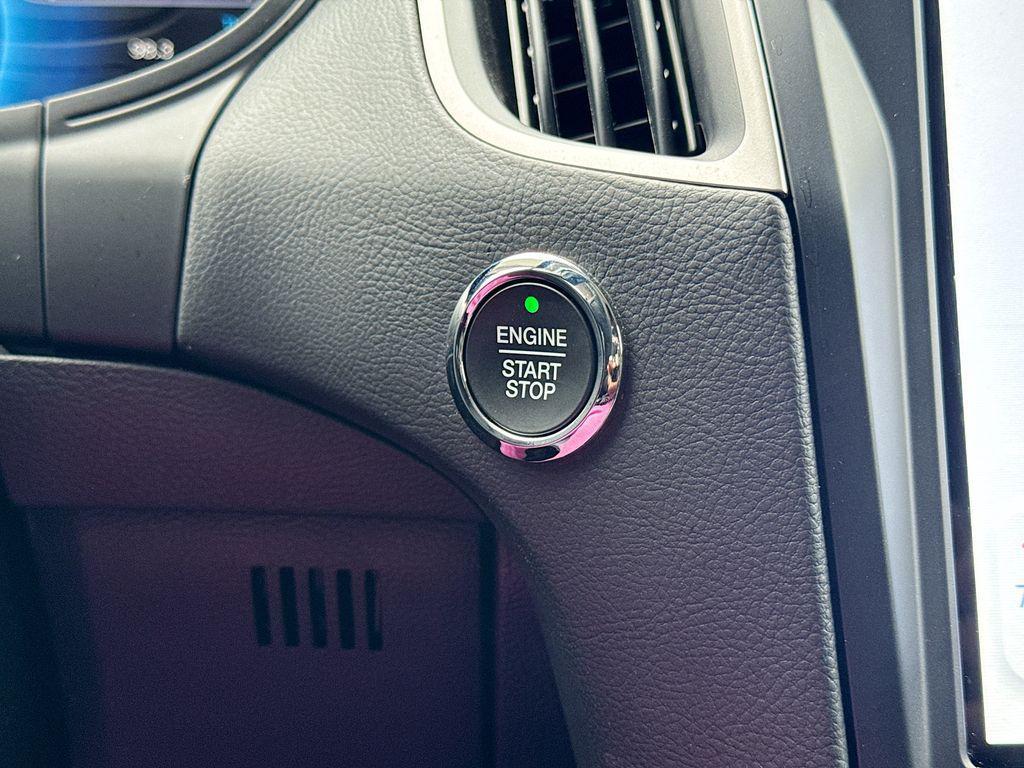 used 2022 Ford Edge car, priced at $27,207