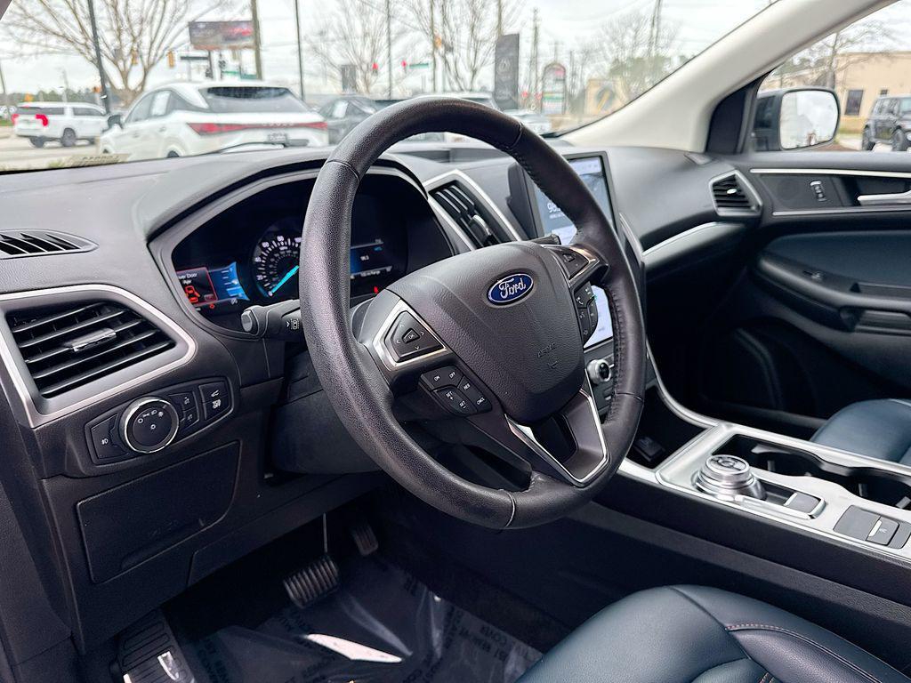 used 2022 Ford Edge car, priced at $27,207