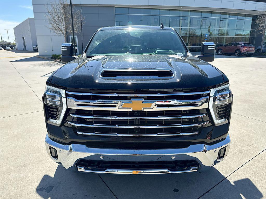 used 2025 Chevrolet Silverado 2500 car, priced at $68,679