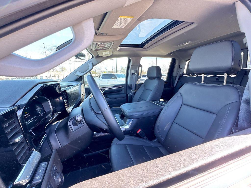 used 2025 Chevrolet Silverado 2500 car, priced at $68,679