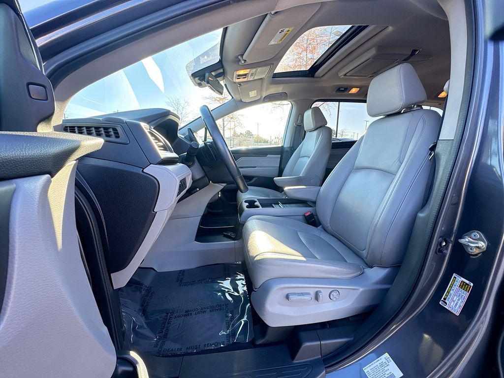 used 2018 Honda Odyssey car, priced at $20,595