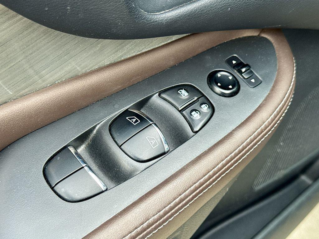 used 2015 Nissan Murano car, priced at $9,816