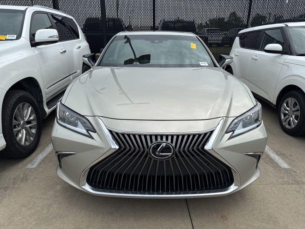 used 2020 Lexus ES 350 car, priced at $36,738