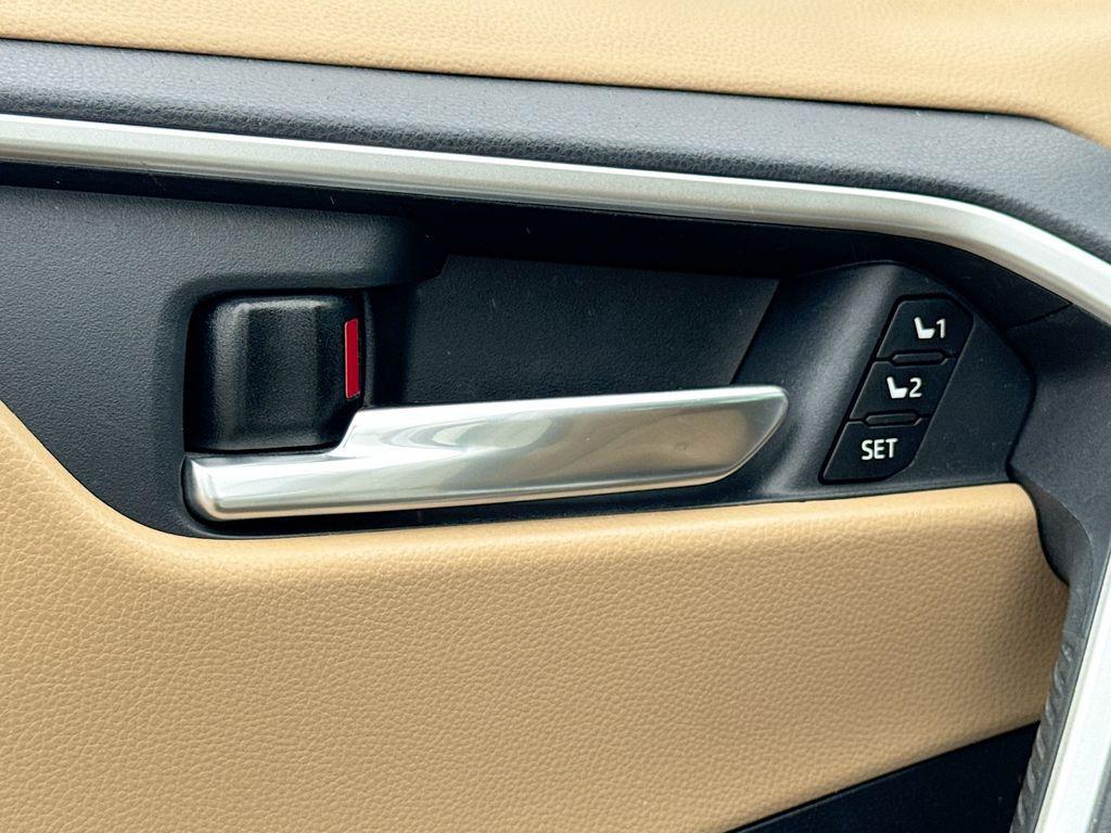 used 2021 Toyota RAV4 Hybrid car, priced at $31,537