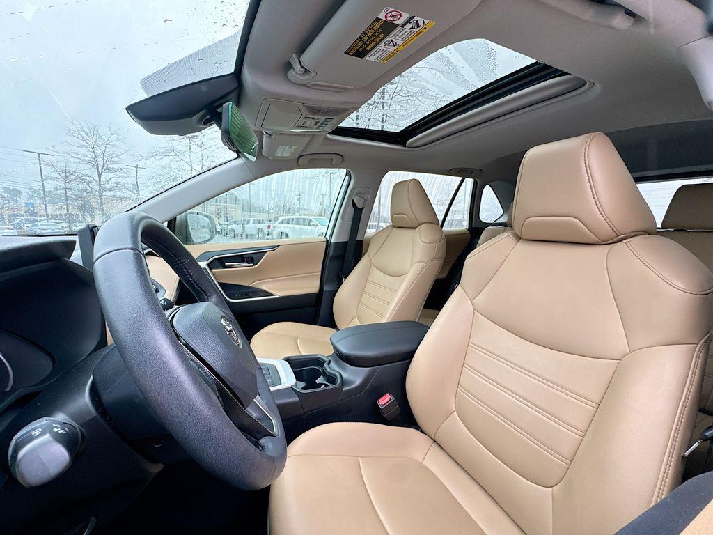 used 2021 Toyota RAV4 Hybrid car, priced at $31,537