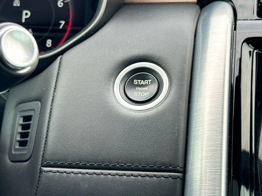 used 2020 Land Rover Discovery car, priced at $29,655