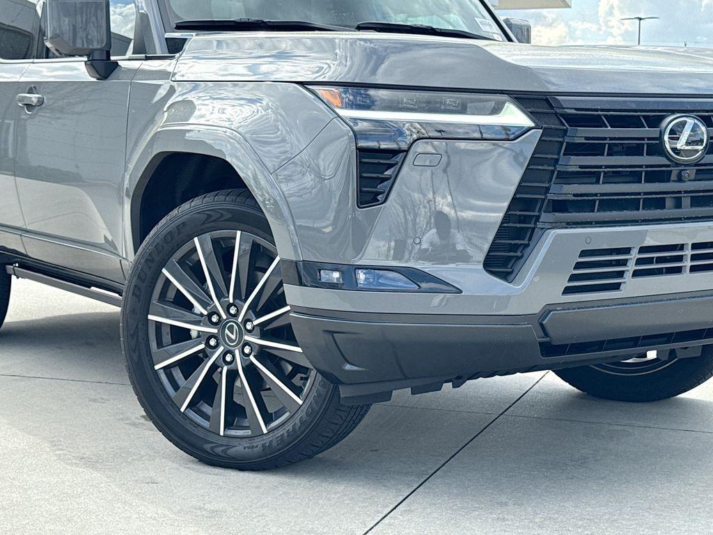 used 2024 Lexus GX 550 car, priced at $92,738