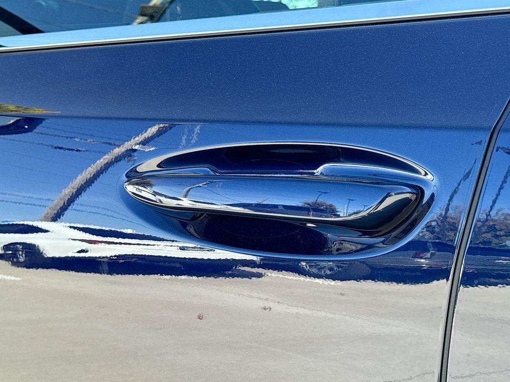 new 2025 Lexus ES 350 car, priced at $50,685