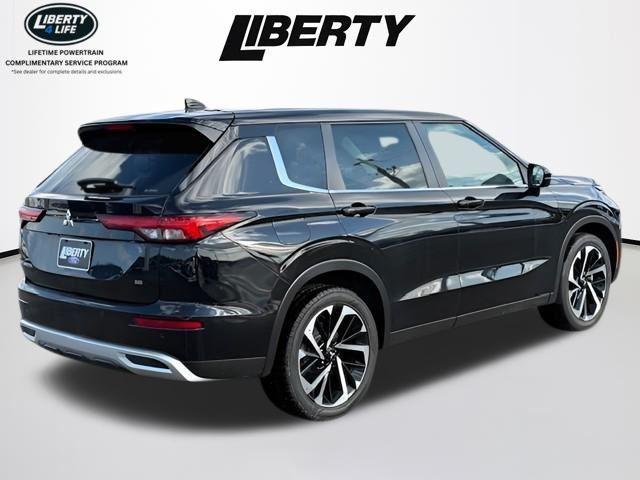 used 2023 Mitsubishi Outlander car, priced at $20,650