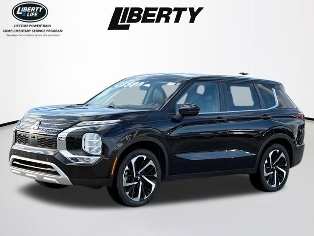 used 2023 Mitsubishi Outlander car, priced at $20,650