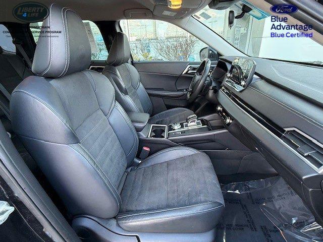 used 2023 Mitsubishi Outlander car, priced at $20,650