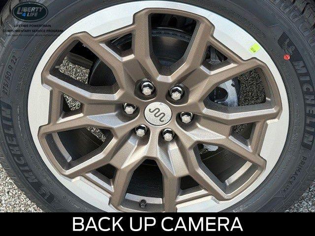 new 2025 Ford Expedition car, priced at $78,990