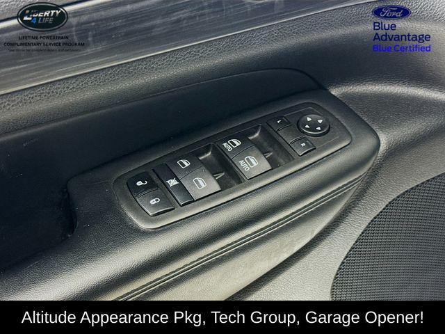 used 2022 Jeep Grand Cherokee WK car, priced at $22,500