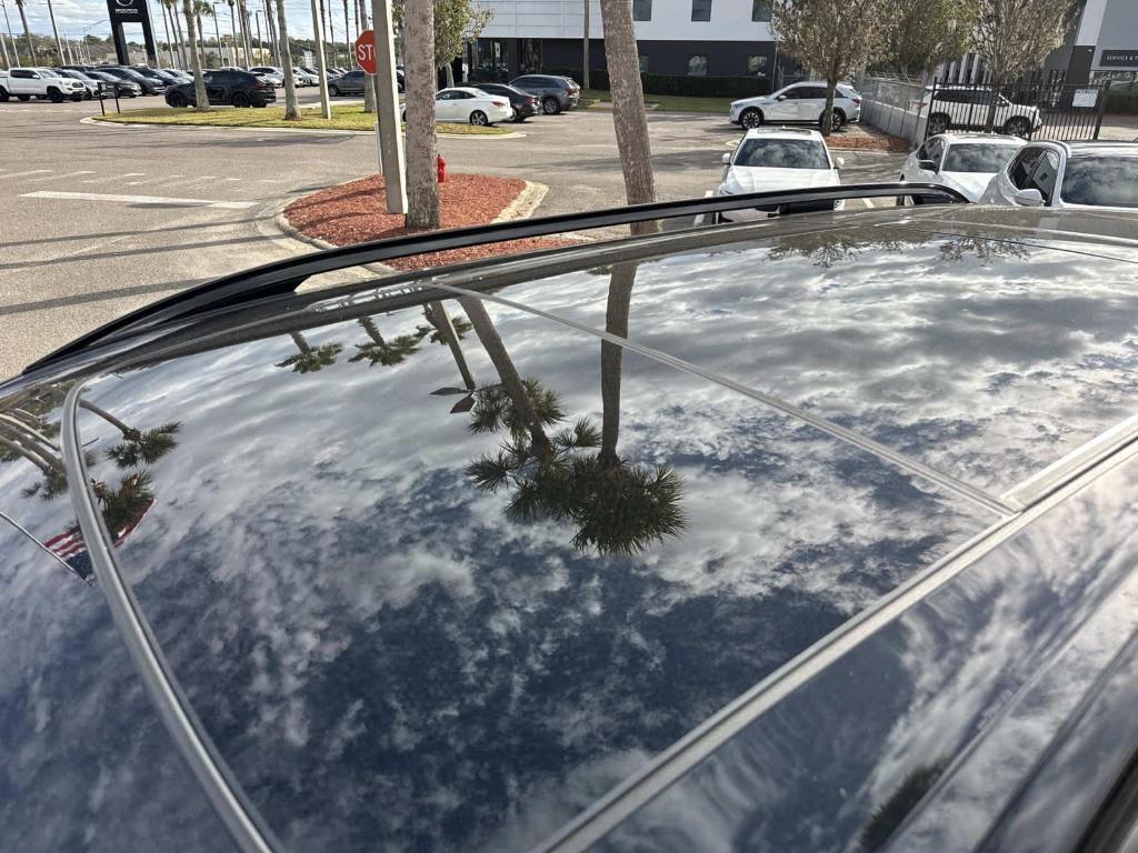 new 2026 BMW X7 car, priced at $98,875