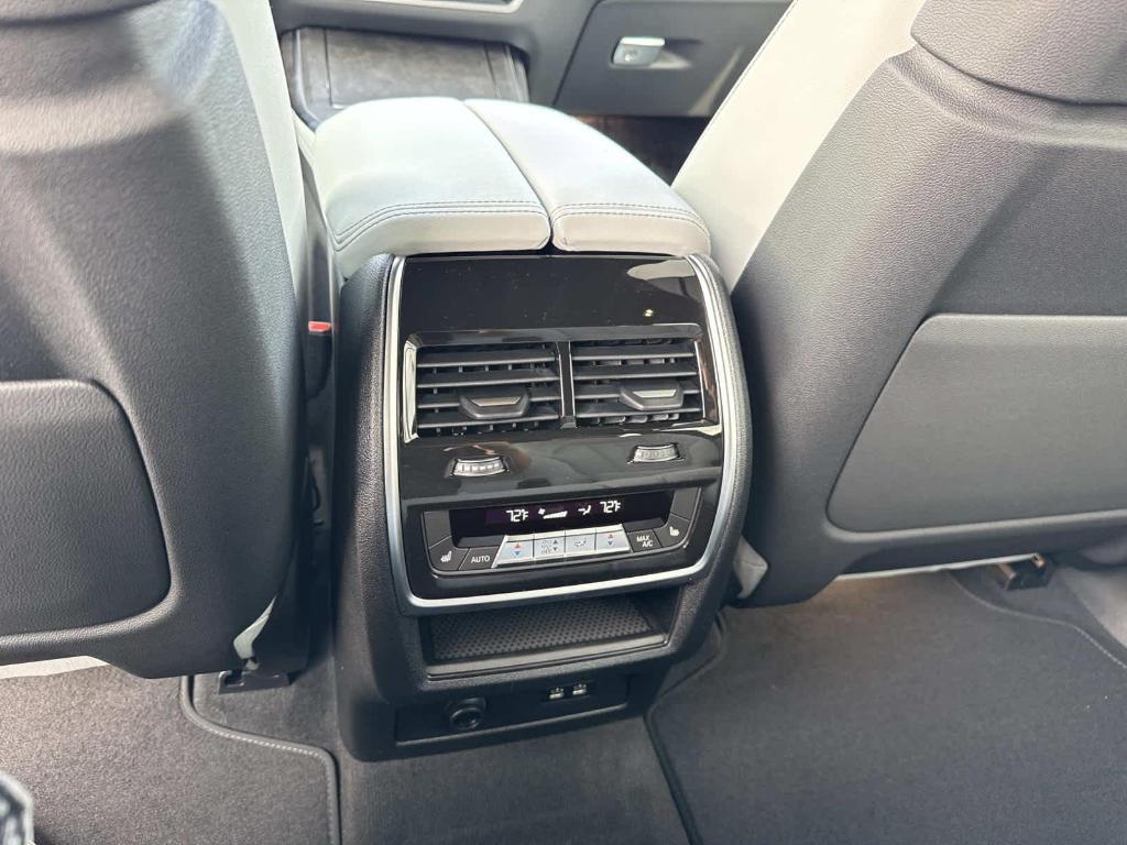 new 2026 BMW X7 car, priced at $98,875