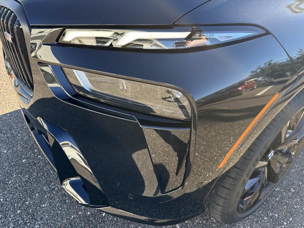 new 2026 BMW X7 car, priced at $122,335