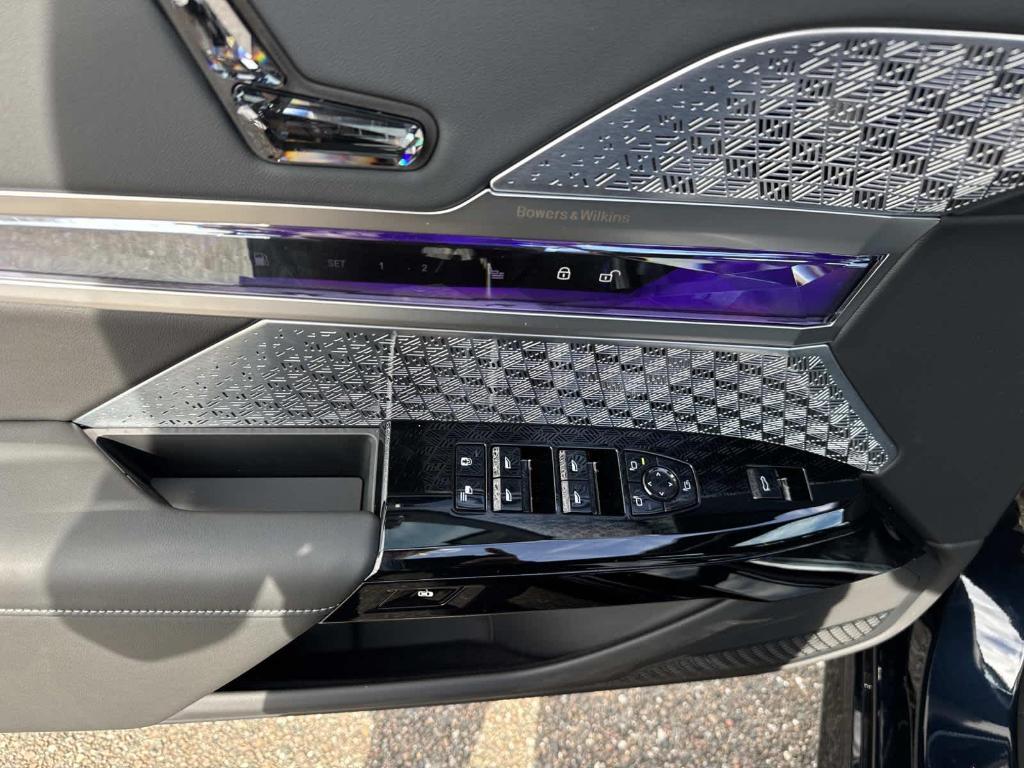 new 2026 BMW 750e car, priced at $129,035