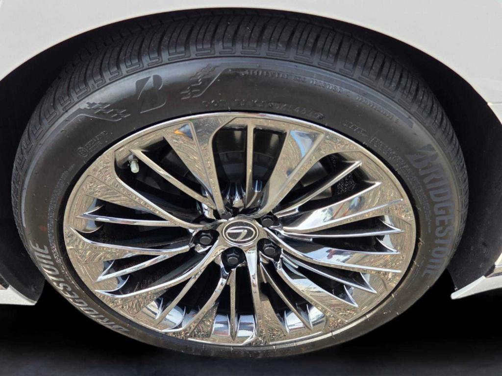 used 2021 Lexus LS 500 car, priced at $59,070