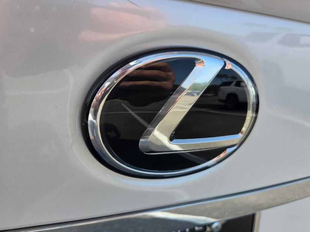 used 2021 Lexus LS 500 car, priced at $59,070
