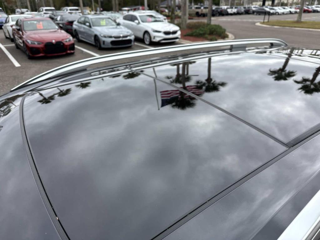 new 2026 BMW X7 car, priced at $93,155