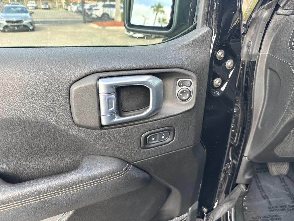 used 2021 Jeep Wrangler Unlimited car, priced at $32,880