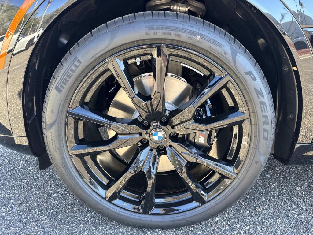 new 2026 BMW X7 car, priced at $103,660