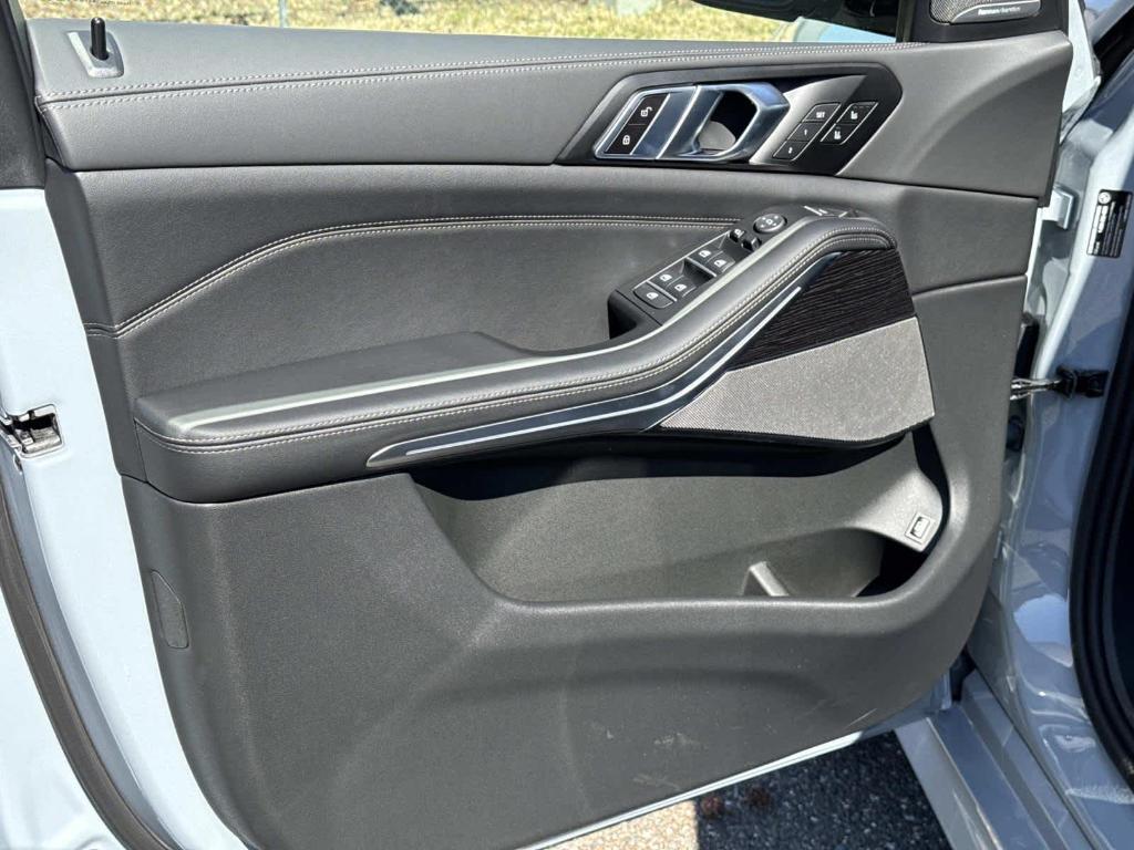 new 2026 BMW X5 PHEV car, priced at $91,050