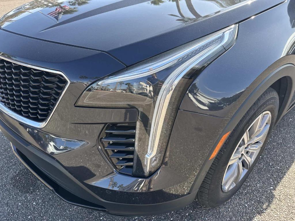 used 2022 Cadillac XT4 car, priced at $24,868