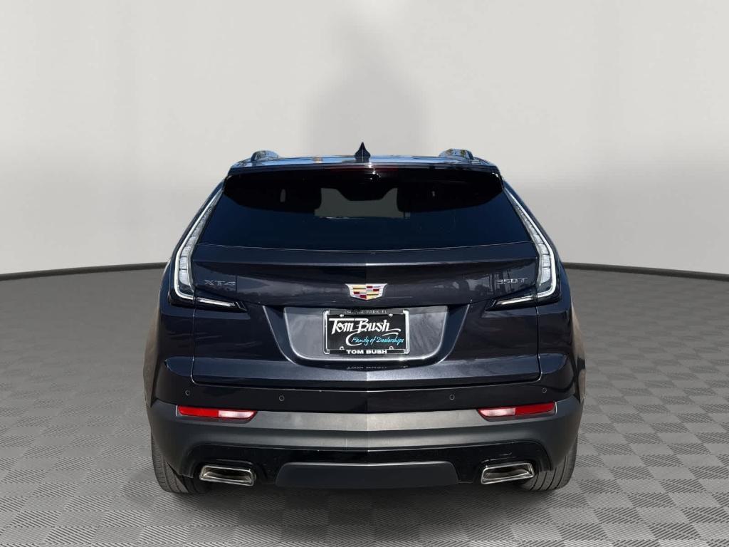used 2022 Cadillac XT4 car, priced at $24,868