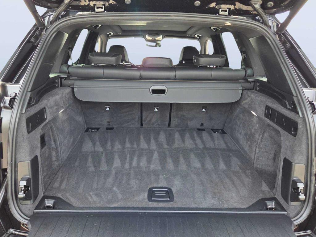 used 2026 BMW X5 car, priced at $71,177