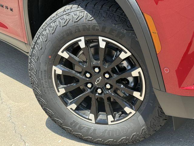 new 2026 Chevrolet Traverse car, priced at $50,805