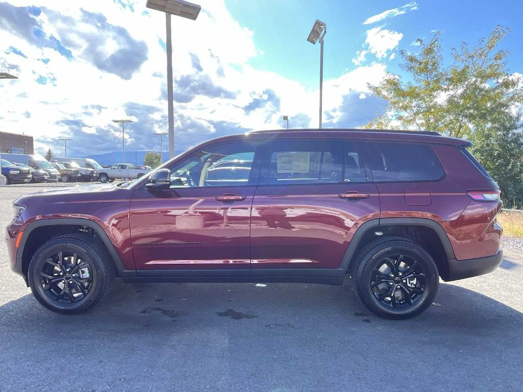 new 2025 Jeep Grand Cherokee L car, priced at $45,417