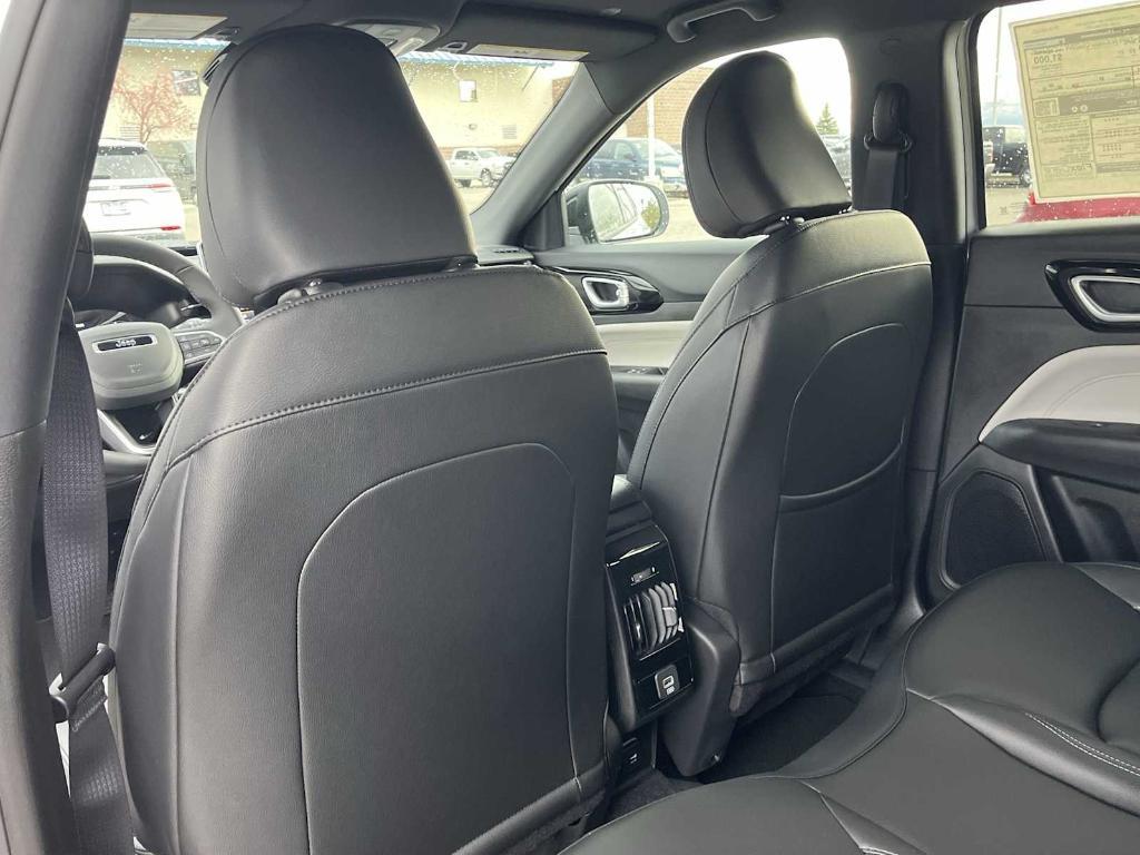 new 2026 Jeep Compass car, priced at $33,781