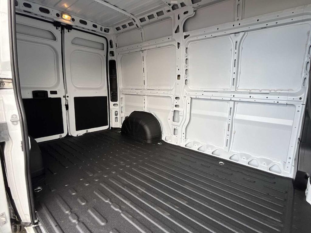 new 2025 Ram ProMaster 2500 car, priced at $46,449