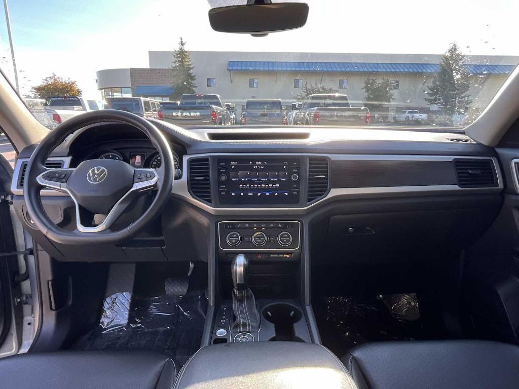 used 2021 Volkswagen Atlas car, priced at $22,996