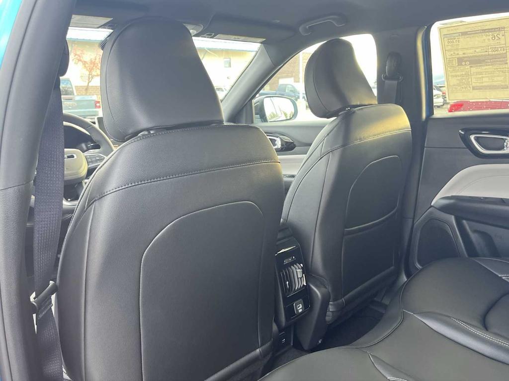 new 2026 Jeep Compass car, priced at $33,917