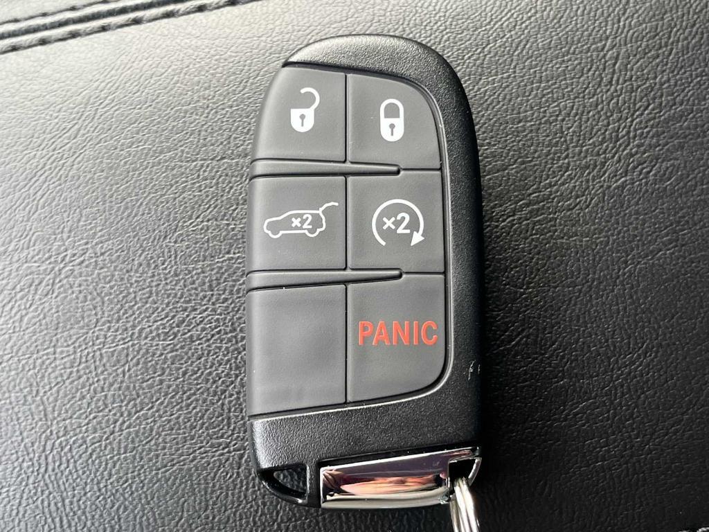 new 2026 Jeep Compass car, priced at $33,917