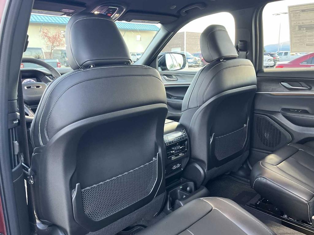 new 2025 Jeep Grand Cherokee L car, priced at $47,270