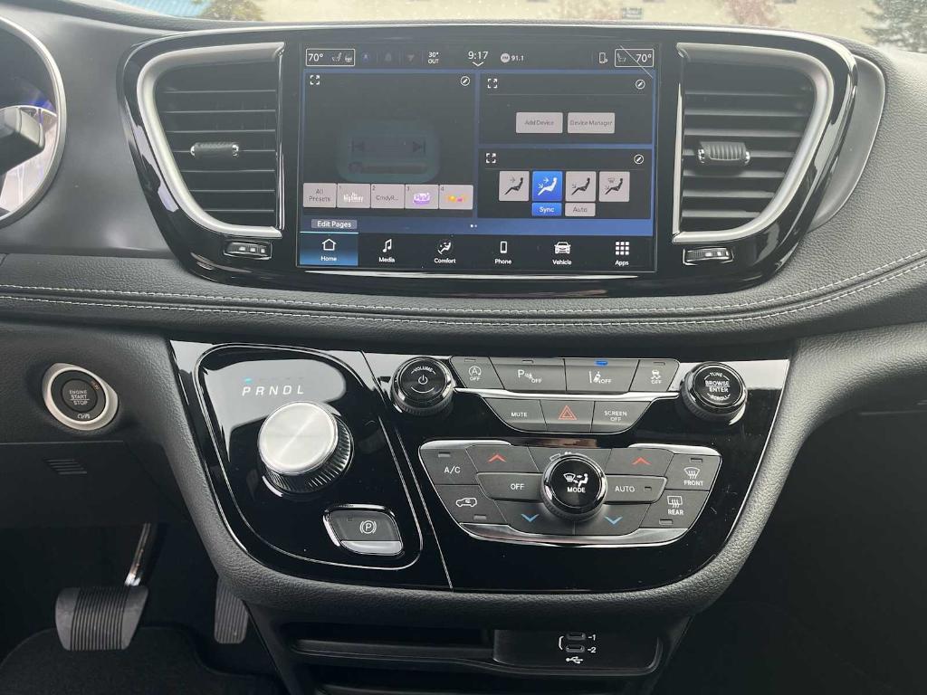 new 2026 Chrysler Pacifica car, priced at $50,005