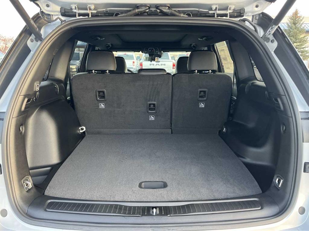 new 2025 Jeep Grand Cherokee car, priced at $50,634