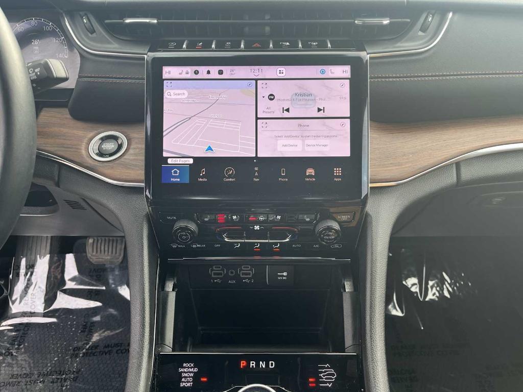 used 2024 Jeep Grand Cherokee car, priced at $40,010