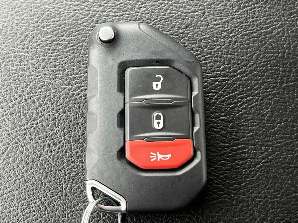 new 2026 Jeep Gladiator car, priced at $42,090