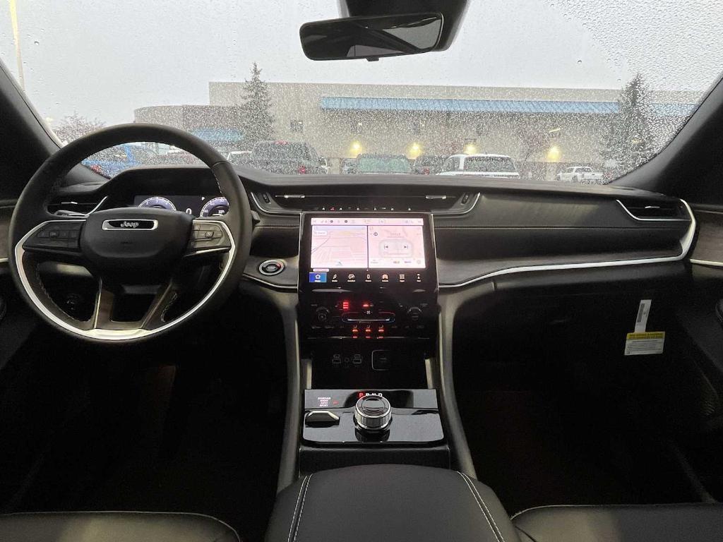 new 2025 Jeep Grand Cherokee L car, priced at $51,837