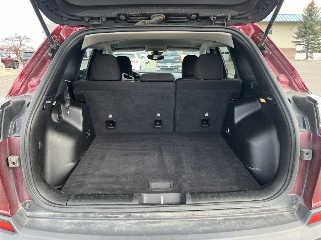 used 2021 Jeep Cherokee car, priced at $16,116