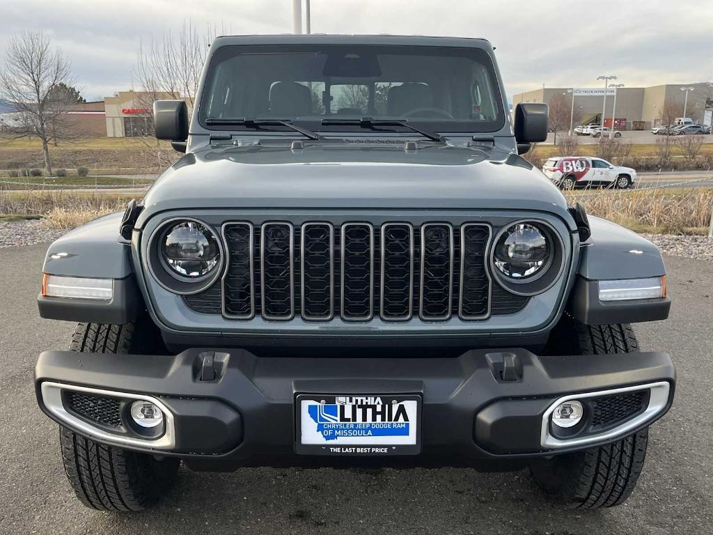 new 2026 Jeep Gladiator car, priced at $47,697