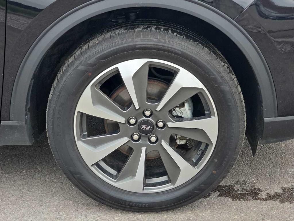 used 2024 Ford Escape car, priced at $20,887