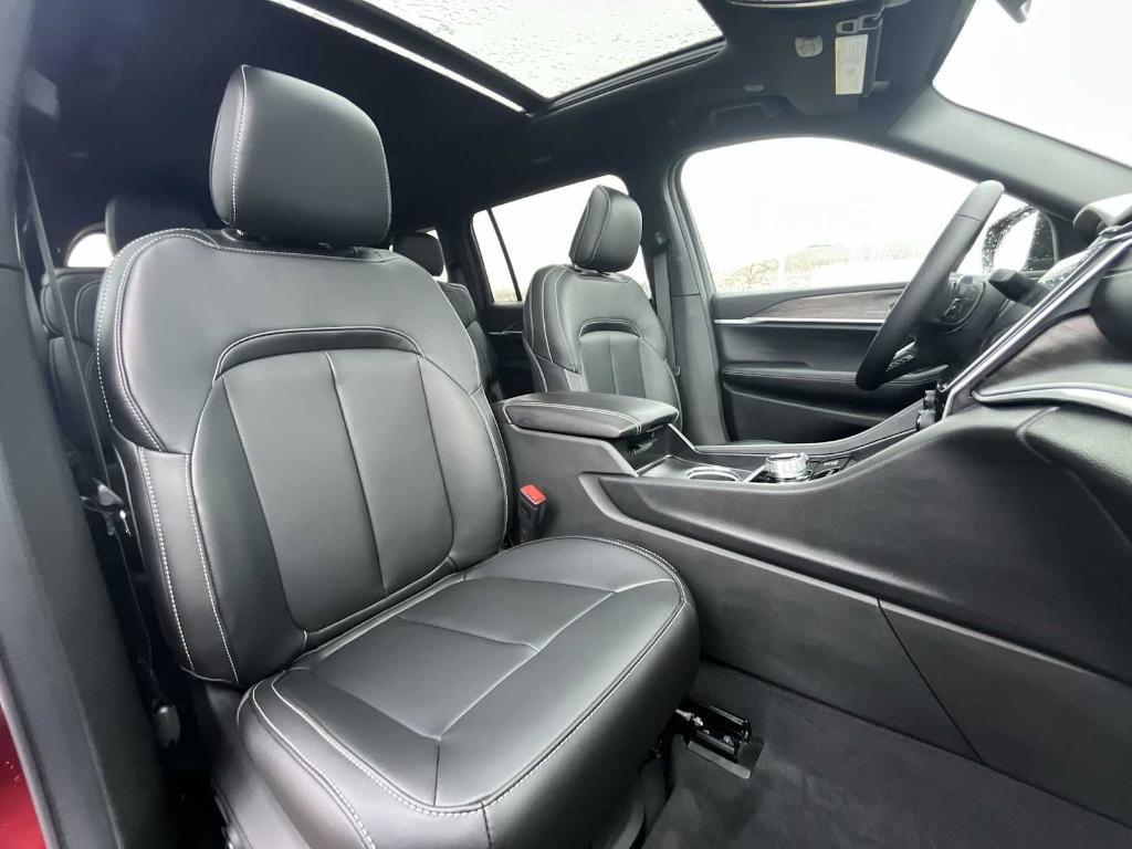 new 2025 Jeep Grand Cherokee L car, priced at $52,488