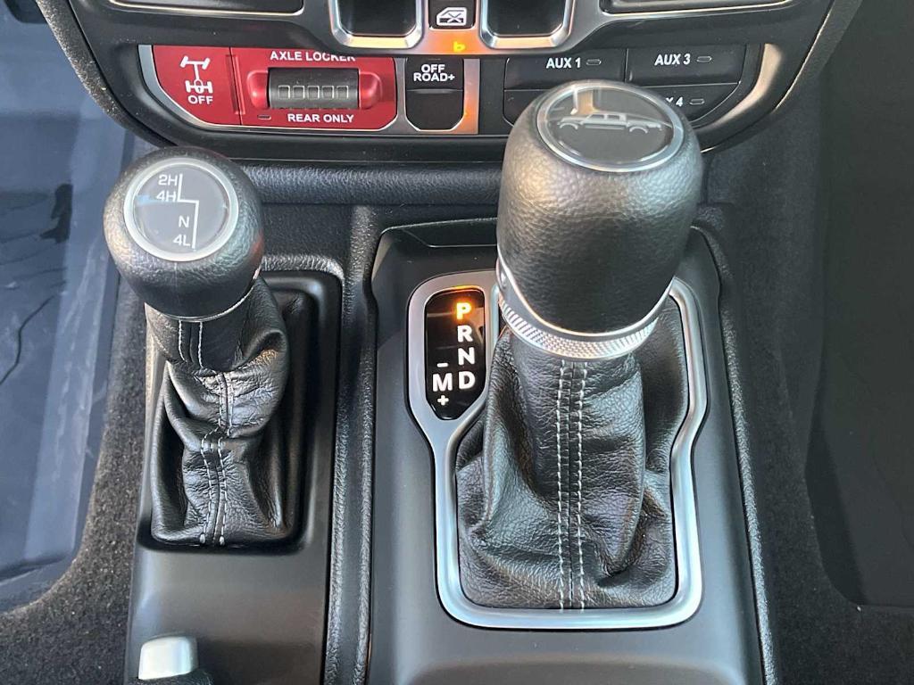 new 2026 Jeep Gladiator car, priced at $50,483